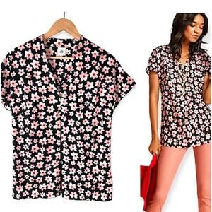 CAbi #5347 Medium Harmony Floral V Neck Short Sleeve Top Shirt Blouse Size M